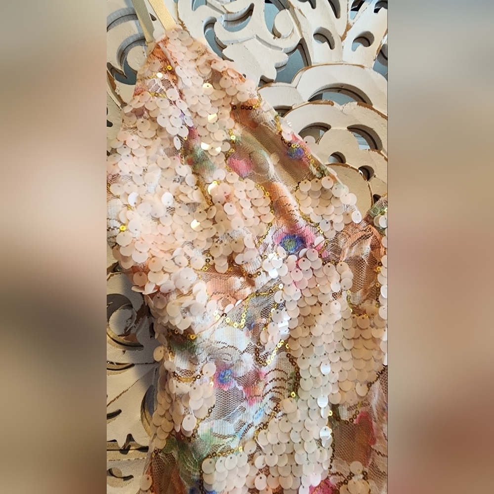 BELLA BERNETT MINI SEQUINS PINK SPARKLY DRESS ADJUSTABLE STRAPS SIZE MEDIUM - Picture 7 of 13